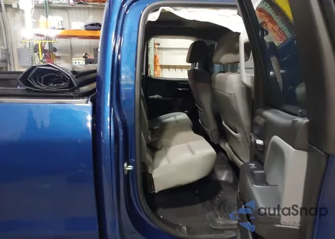 2019 GMC Sierra 1500 Limited z USA, uszkodzony, nr VIN 2GTV2LEC5K1156692